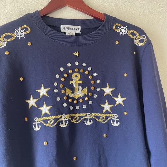 Vintage nautical embroidered and embellished sweatshirt size small - Picture 2 of 5